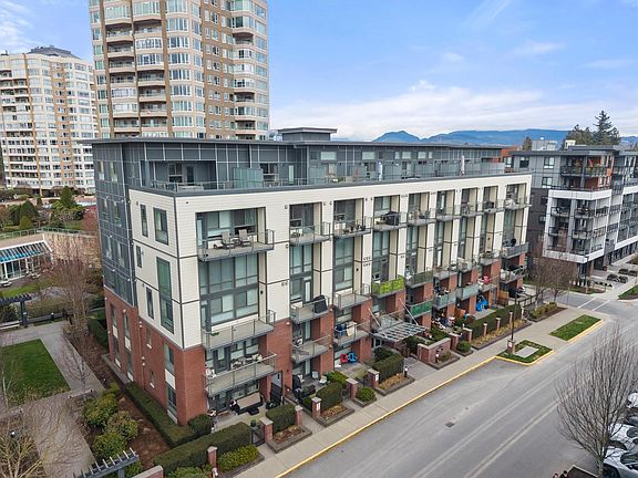 2nd image of 3080 Gladwin Rd #314