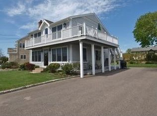 20 Dunes Rd, Narragansett, RI 02882