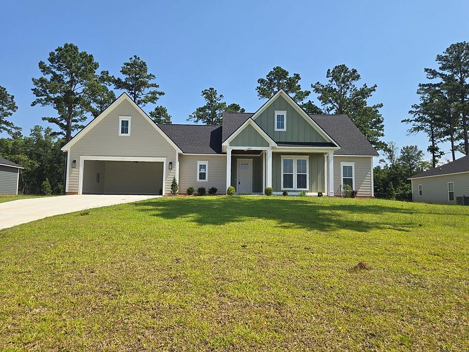 1st image of 329 Willow Oak Loop