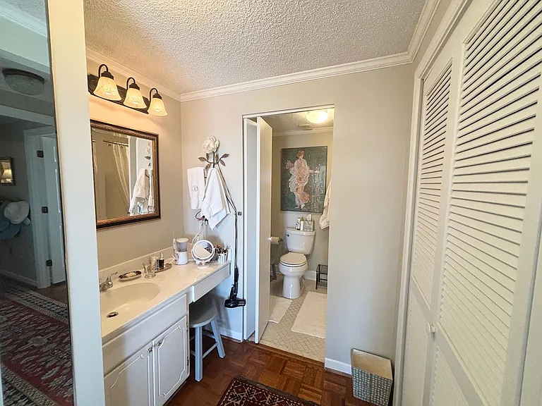 1829 Senate St #9C — Photo 23