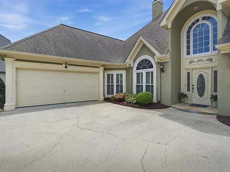 210 Masters View Ct — Photo 45