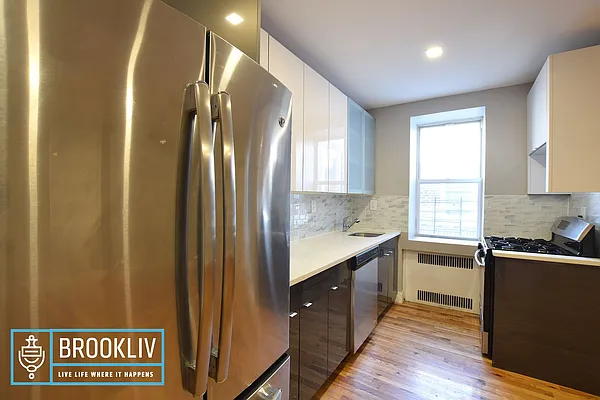 Rented by null | media 10