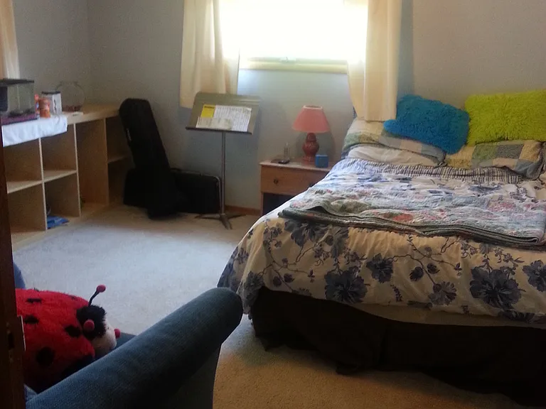 335 SW Arbor St — Photo 6