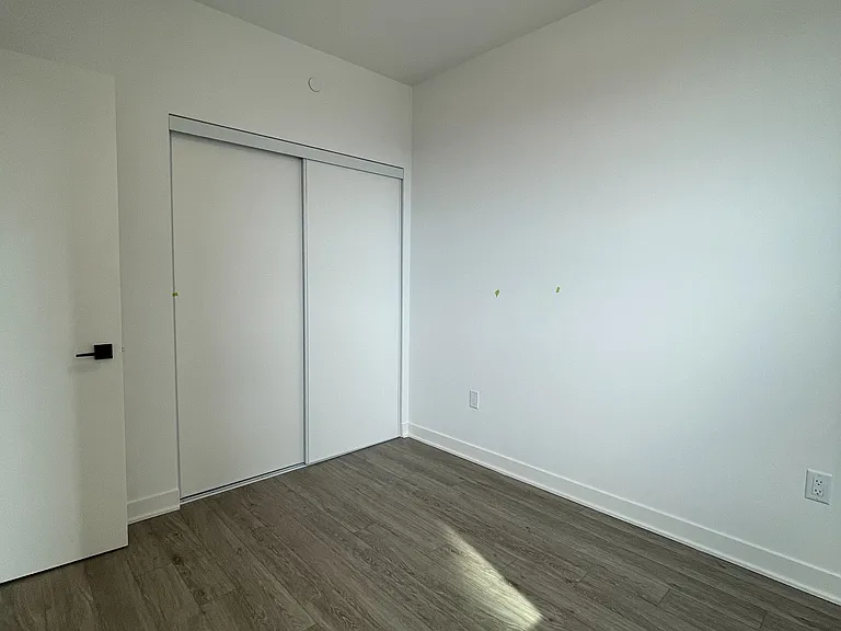 1185 Dupont St #503 — Photo 6