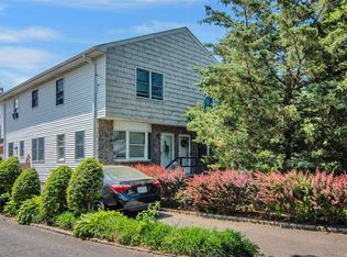 34 Avenue A, Port Washington, NY 11050