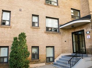 Aberdeen Apartments, Hamilton, ON L8P 1T4