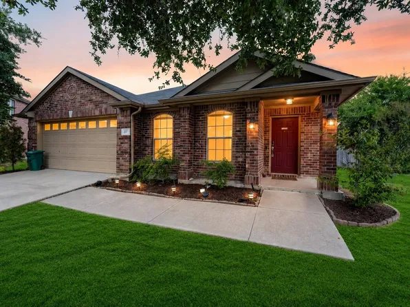 317 Long Prairie Dr, Forney, TX 75126