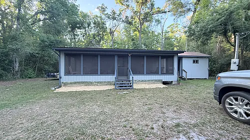 845 SW Santa Fe Dr Photo 1