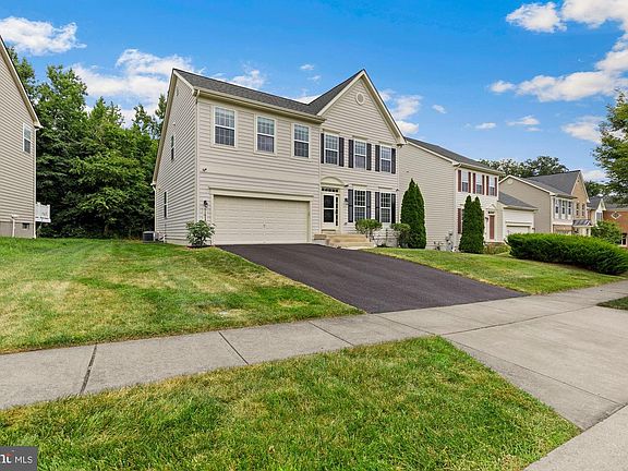 2nd image of 7410 Thames River Dr