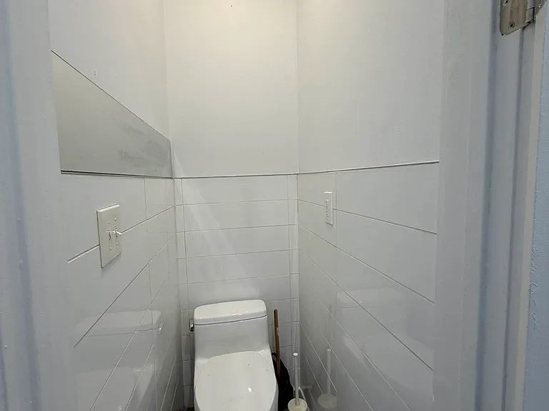 63 Malcolm X Blvd #4R — Photo 9