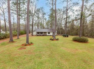 18624 McLin Rd, Livingston, LA 70754