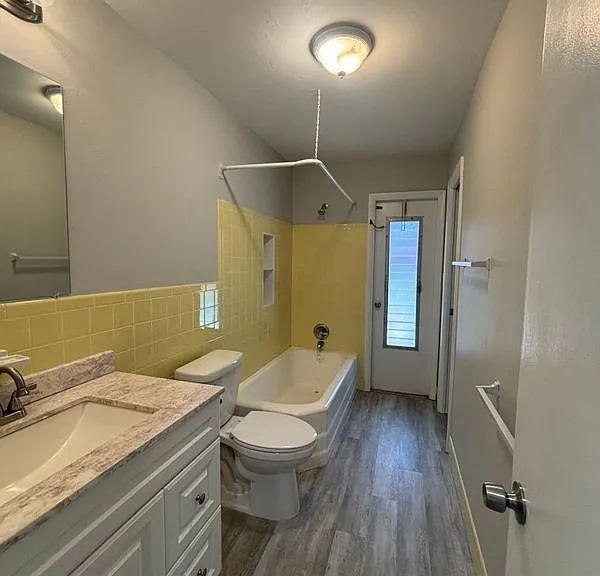 9100 Bamboo Dr — Photo 6