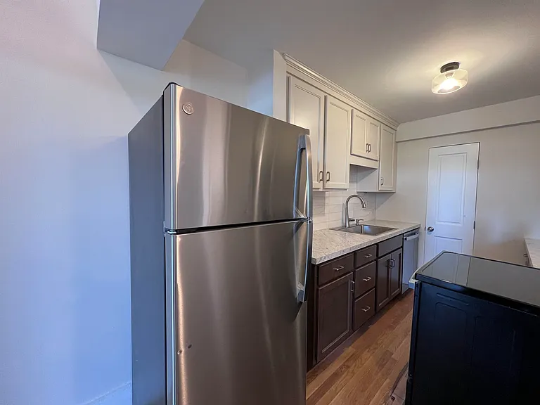 123 Water St #4E — Photo 5