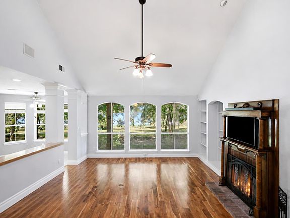 5th image of 3101 W Oak Shores Dr