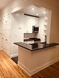Rented by Metropolis Real Estate of Manhattan