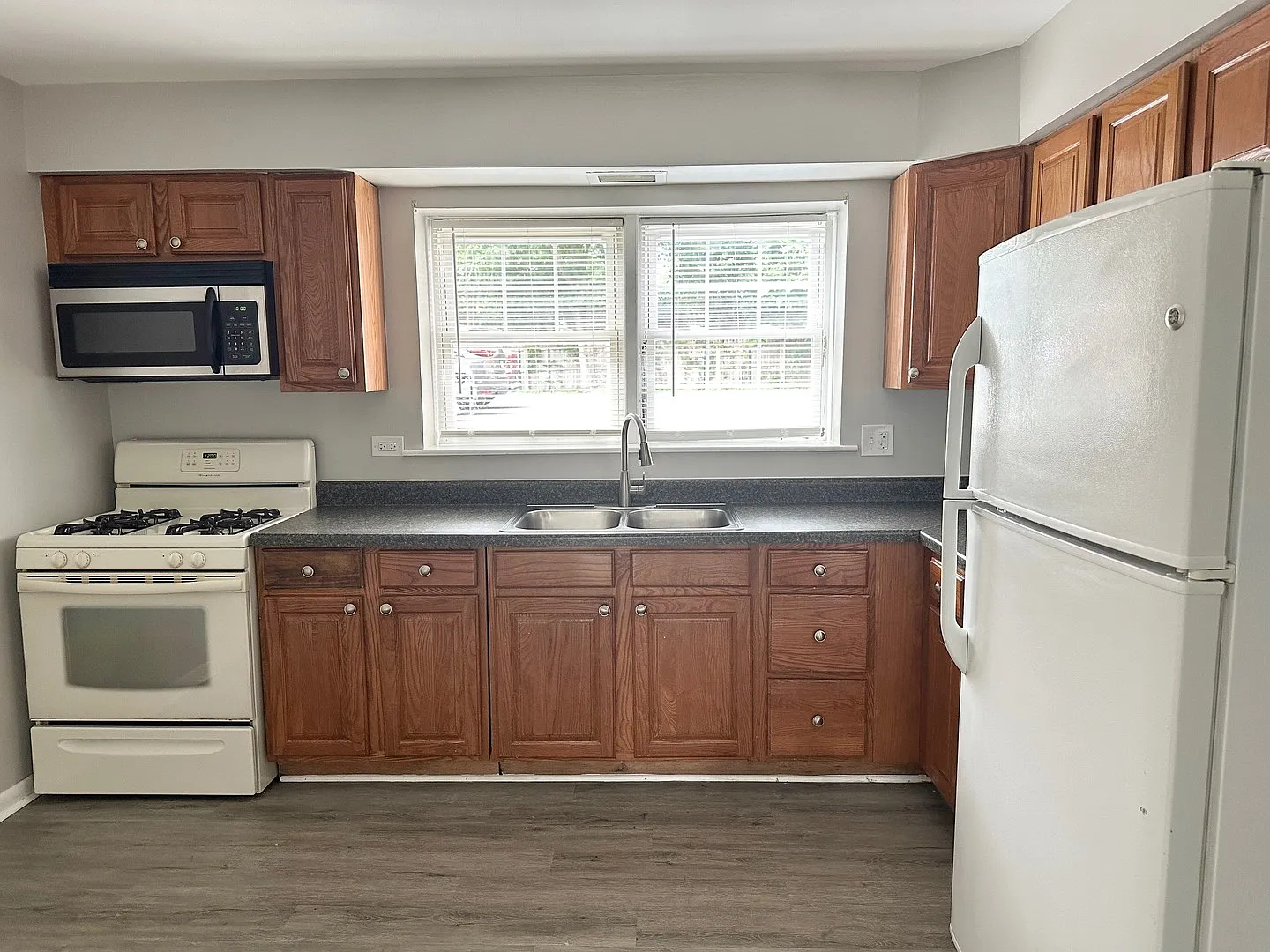 1 bed, 750 sqft, $1,495 — Photo 2