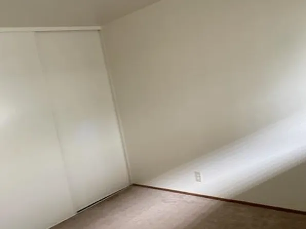 210 Flanders Ct, Hayward, CA 94541