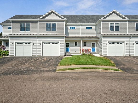 2nd image of 20 Freeman Woods Drive #2