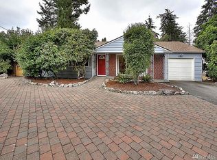 8965 Gravelly Lake Dr SW, Lakewood, WA 98499