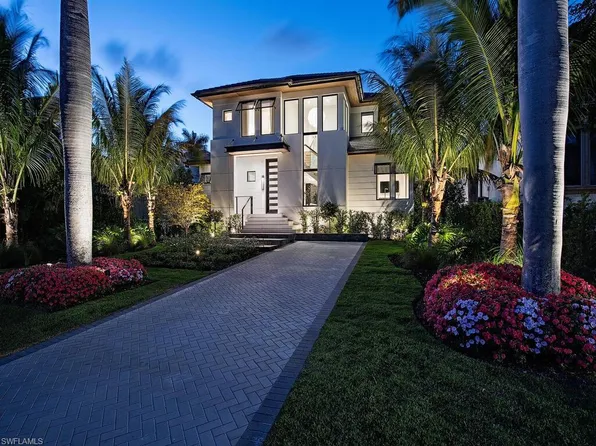 461 14th AVE S, NAPLES, FL 34102