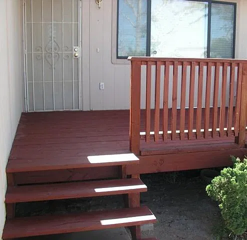 6090 N Reata Dr — Photo 2