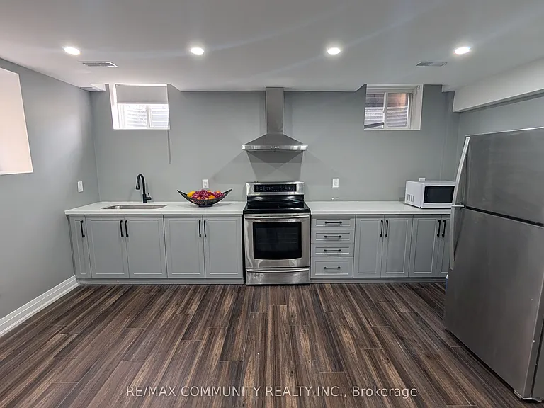 76 Durango Dr #BASEMENT — Photo 14