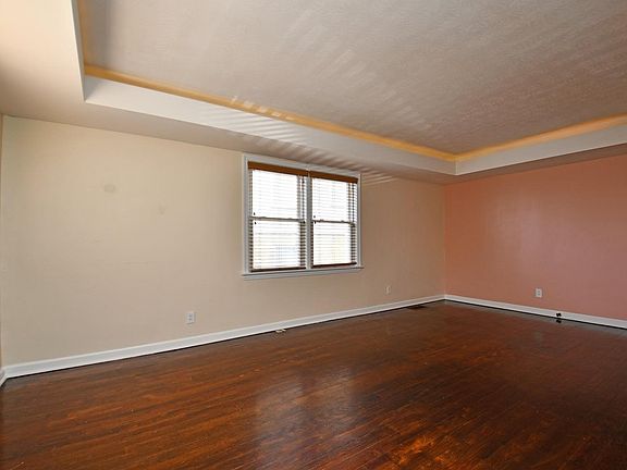 4th image of 2936 Cortelyou Pl