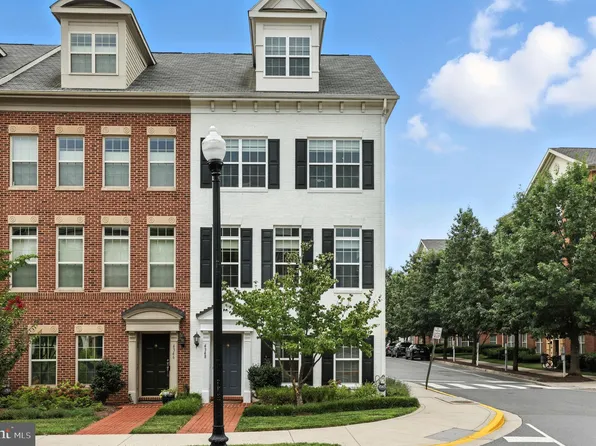 4348 4th St N, Arlington, VA 22203