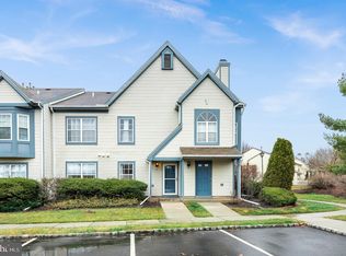 11 Andover Pl, Robbinsville, NJ 08691