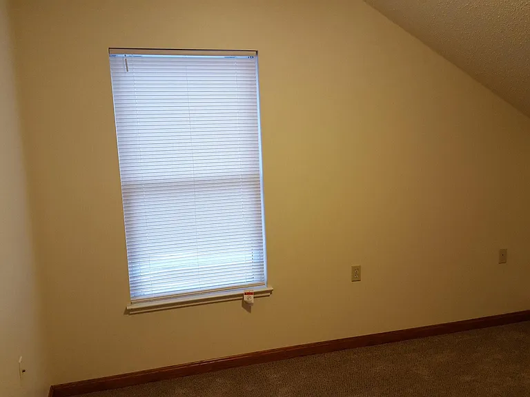 529 Rumbach Ave #529 — Photo 15