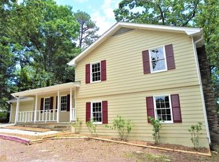 1142 Oak Grove Cir, Lawrenceville, GA 30043