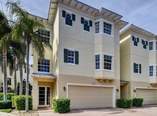 322 SW Atlanta Ave, Stuart, FL 34994