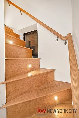 Rented by Keller Williams NYC | media 26