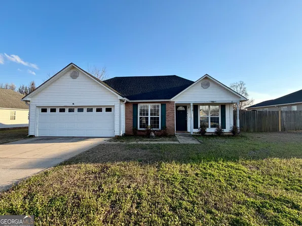 212 Wynfield Ln, Bonaire, GA 31005