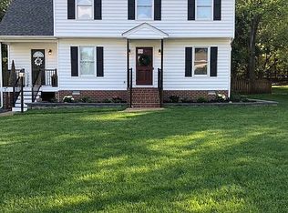 9511 Country Way Rd, Glen Allen, VA 23060