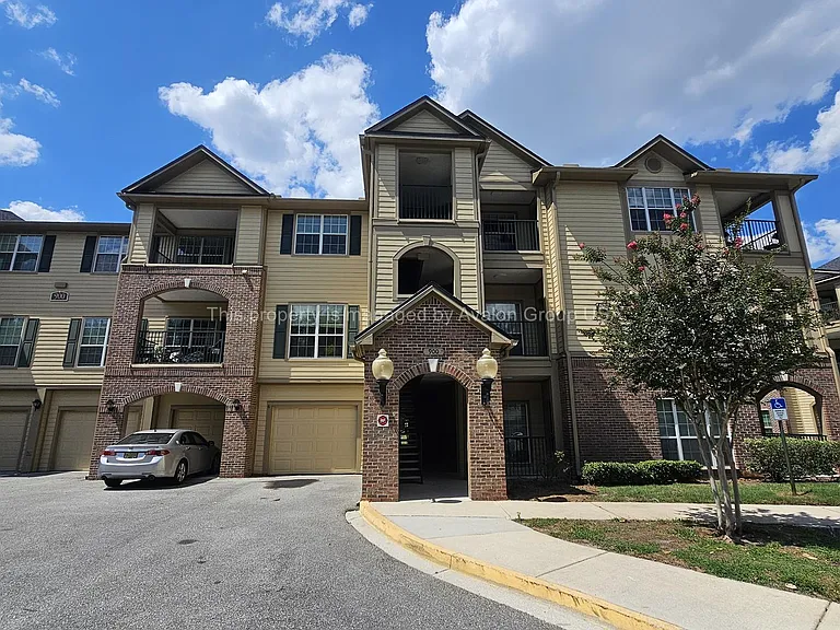 7800 Point Meadows Dr #934 — Photo 1