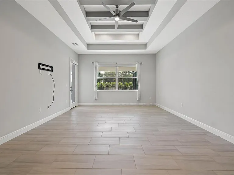 7135 Tamworth Pkwy — Photo 21