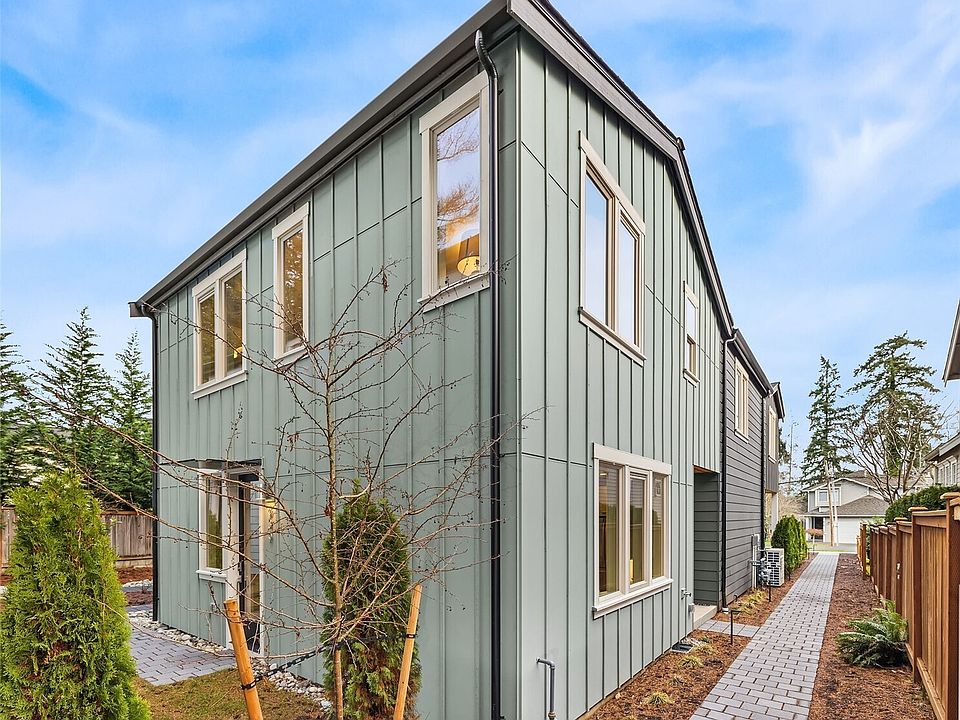 1st image of 639 18th Avenue W