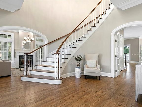 3rd image of 6334 W Maclaurin Dr