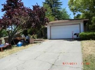 2224 Middleberry Rd, Sacramento, CA 95815