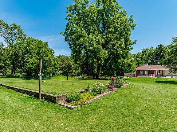 5th image of 24026 W Oakwood LANE