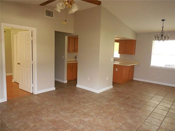 5th image of 25805 Vero St