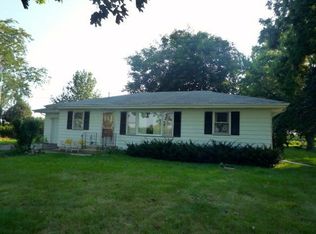 2S472 Harter Rd, Elburn, IL 60119