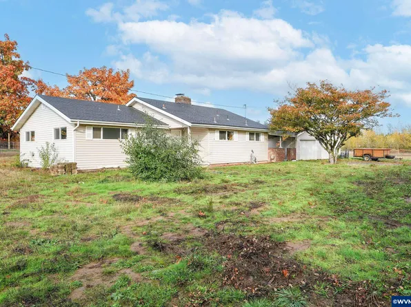 8975 S Pacific Hwy W, Monmouth, OR 97361