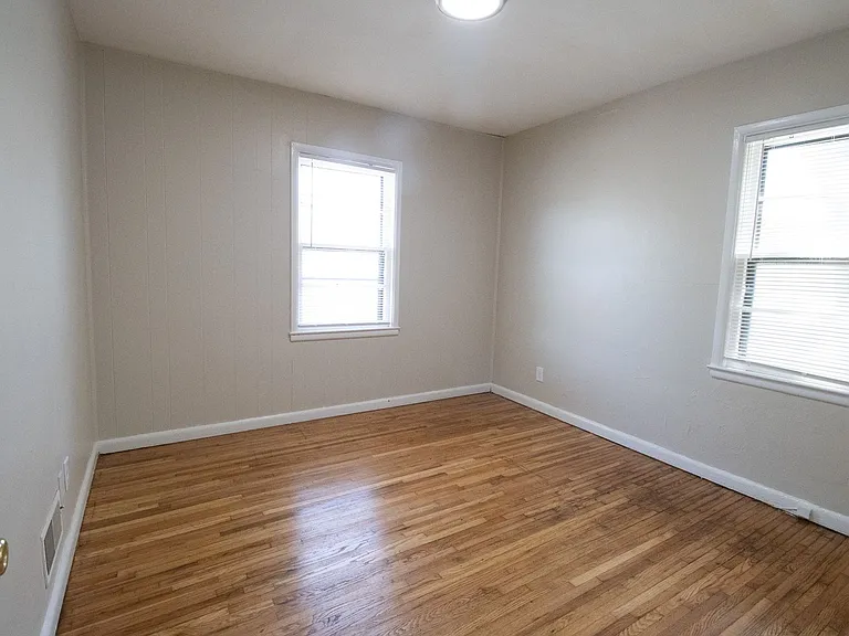 1804 Sunrise Dr — Photo 17