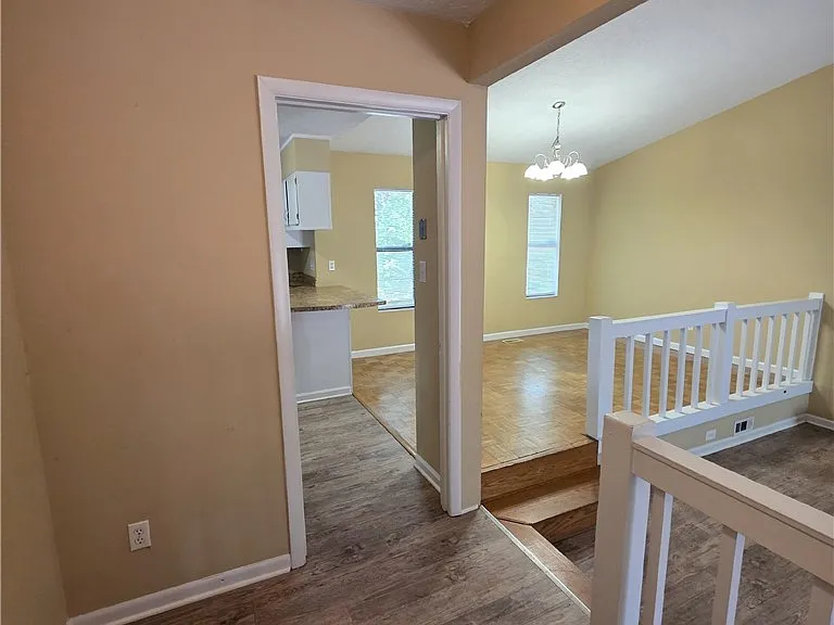 7172 Evanston St — Photo 2