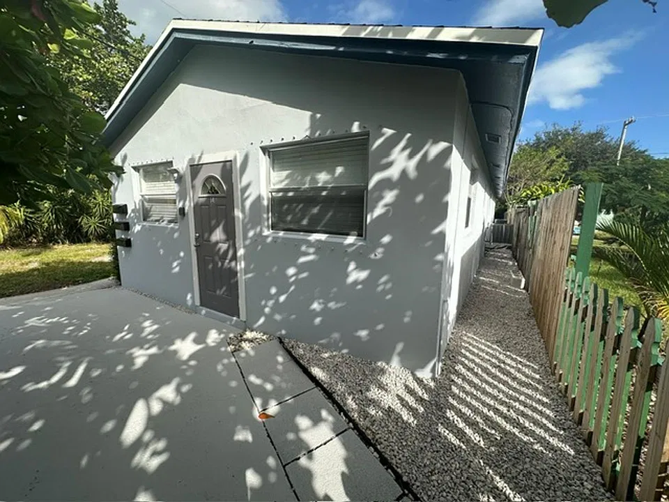 502 S K St Lake Worth, FL 33460