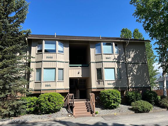 2nd image of 5665 Chilkoot Ct #B-201