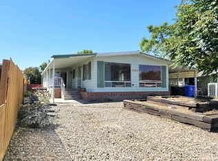 906 Hawthorne St, Lewiston, ID 83501