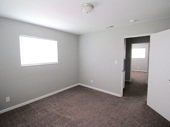 2nd image of 1021 Forest Ct APT 1